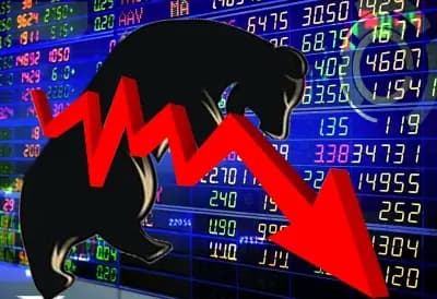 Shriram Finance Shares Fall as Growth Forecast Is Reduced