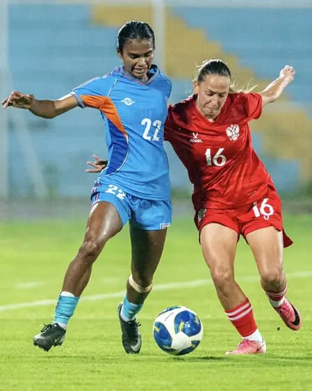 Young Indian players debut as Russia clinches 4-0 win in Kolkata