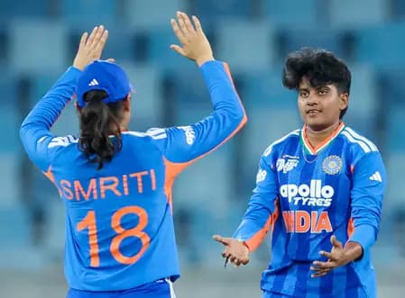 Strategic full‑length bowling helps India restrict Zimbabwe to 102/8