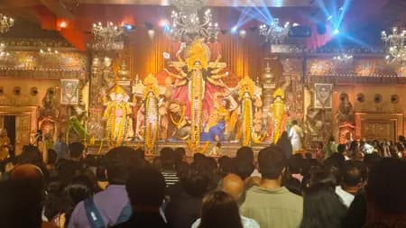 850 Flood Lights Installed for Safer Navratri Celebrations