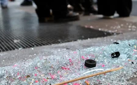 Macron Vows Crackdown on Non-Union Protests in France